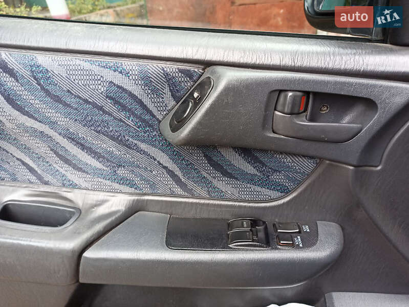 Лифтбек Toyota Carina E 1997 в Николаеве фото 11 Лифтбек Toyota Carina E 1997 в Николаеве