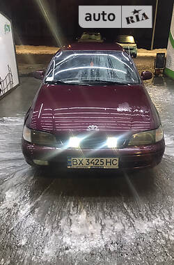 Седан Toyota Carina E 1997 в Хмельницком