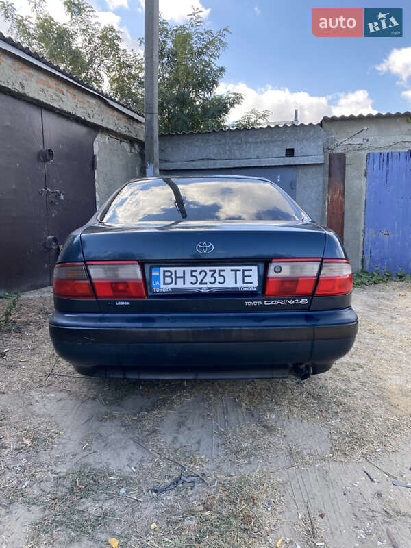 Седан Toyota Carina E 1993 в Белгороде-Днестровском