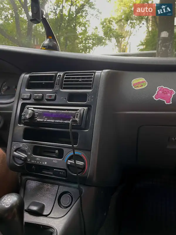 Toyota Carina E 1997