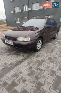 Седан Toyota Carina E 1993 в Овручі