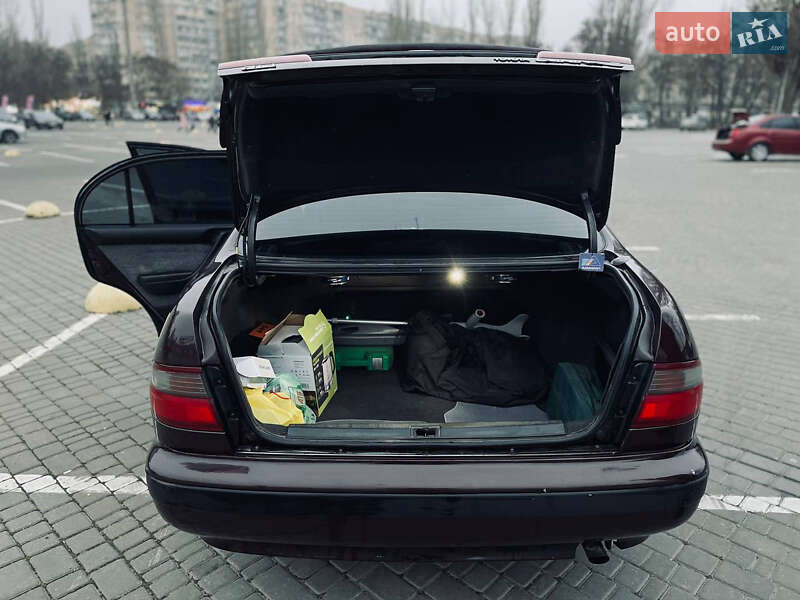 Седан Toyota Carina E 1993 в Одесі