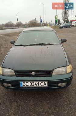 Седан Toyota Carina E 1993 в Новій Одесі