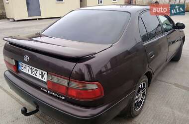 Седан Toyota Carina E 1993 в 