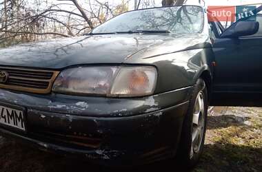 Седан Toyota Carina E 1995 в Подольске