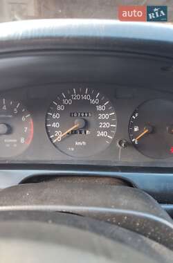 Седан Toyota Carina E 1993 в 