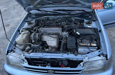 Седан Toyota Carina E 1993 в 