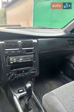Седан Toyota Carina E 1993 в 