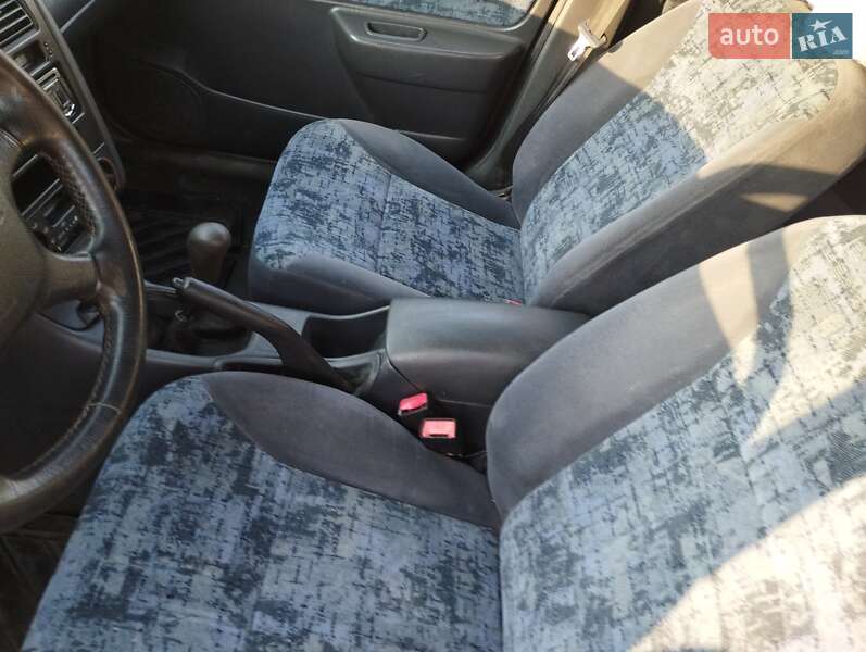 Универсал Toyota Carina E 1997 в Одессе фото 13 Универсал Toyota Carina E 1997 в Одессе