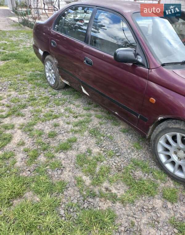 Седан Toyota Carina E 1995 в Теплике