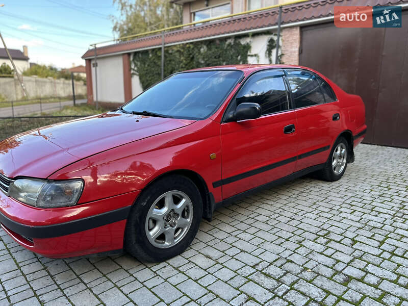 Седан Toyota Carina E 1994 в Одессе
