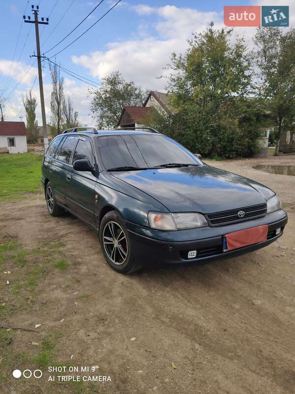 Універсал Toyota Carina E 1993 в Одесі