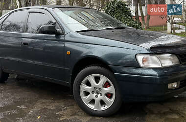 Ліфтбек Toyota Carina E 1992 в Одесі