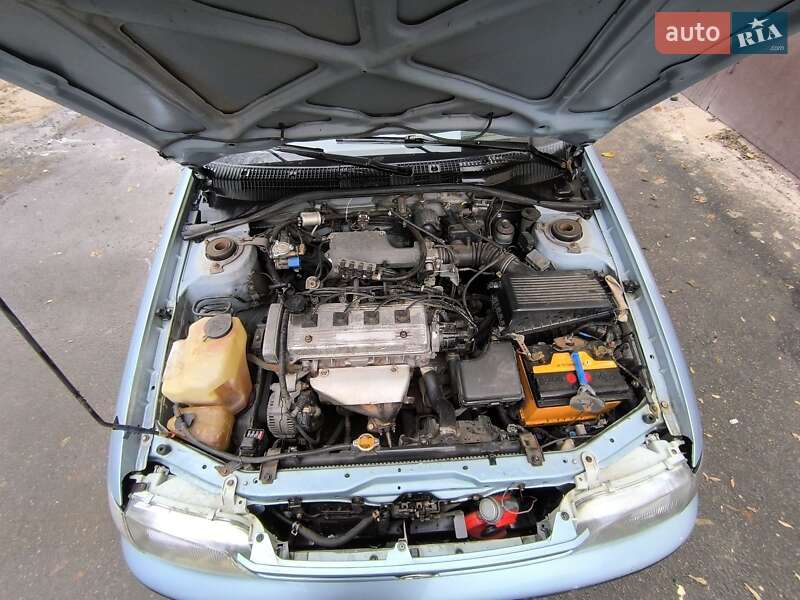 Седан Toyota Carina E 1996 в Одессе