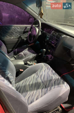 Седан Toyota Carina E 1994 в Долині