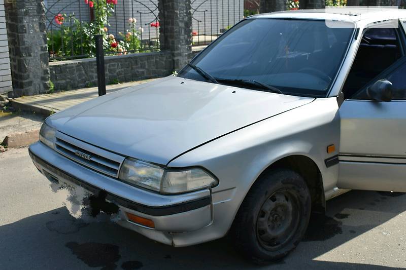 Toyota Carina