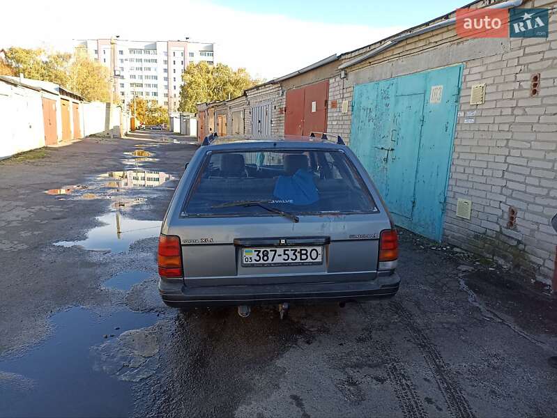 Универсал Toyota Carina 1990 в Луцке
