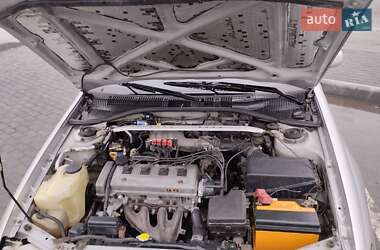 Седан Toyota Carina 1997 в Виннице