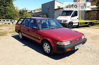 Универсал Toyota Carina 1988 в 