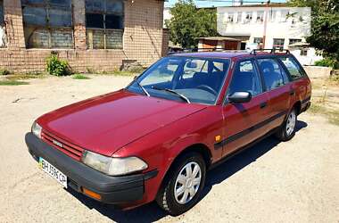Универсал Toyota Carina 1988 в 