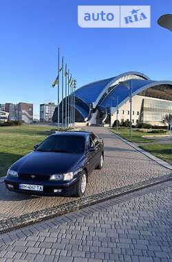 Седан Toyota Carina 1992 в Одесі