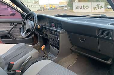 Седан Toyota Carina 1991 в Чернігові