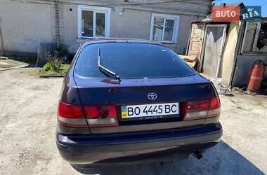 Хетчбек Toyota Carina 1992 в 