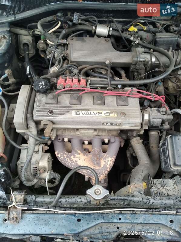 Седан Toyota Carina 1995 в Боярке