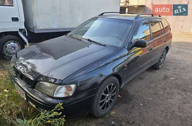 Седан Toyota Carina 1997 в Миколаєві