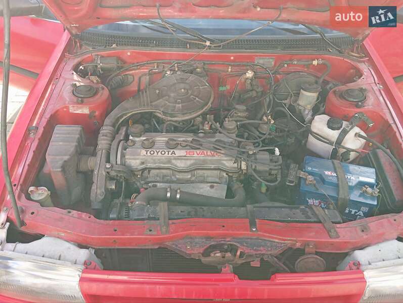 Универсал Toyota Carina 1988 в Сумах