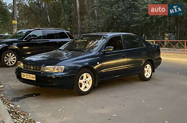 Седан Toyota Carina 1993 в Киеве