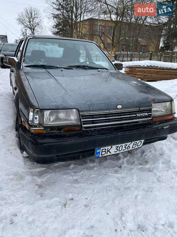 Toyota Carina 1987