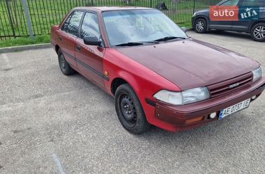Седан Toyota Carina 1990 в Дніпрі