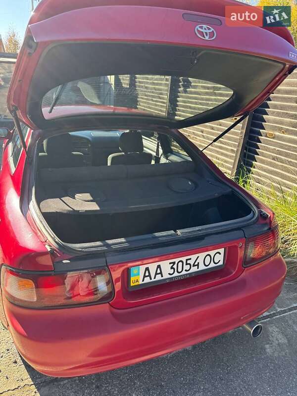 Купе Toyota Celica 1997 в Киеве
