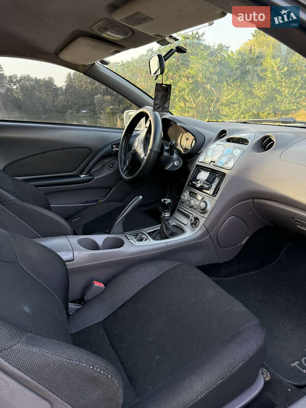 Купе Toyota Celica 2001 в Киеве фото 6 Купе Toyota Celica 2001 в Киеве