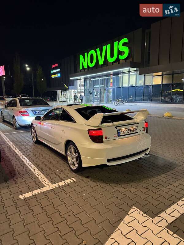 Купе Toyota Celica 2003 в Києві