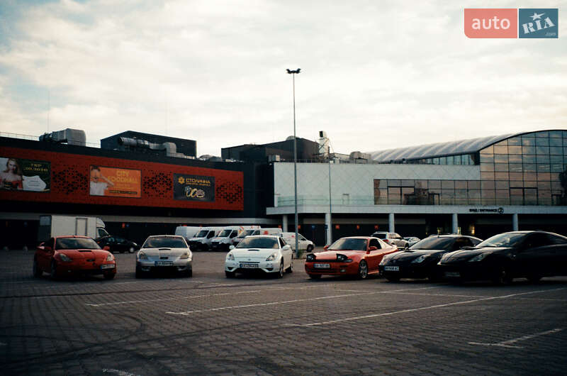 Купе Toyota Celica 2003 в Києві