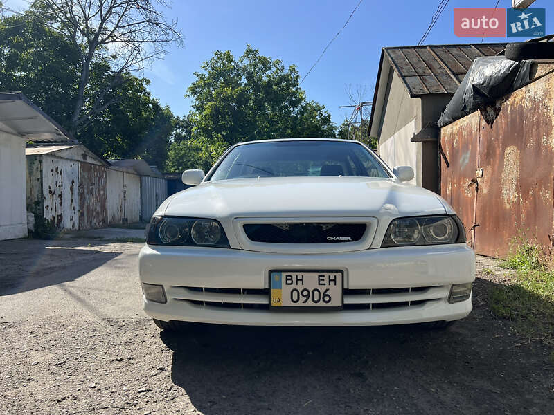 Toyota Chaser 2000