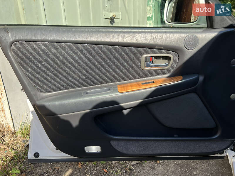 Седан Toyota Chaser 2000 в Одесі