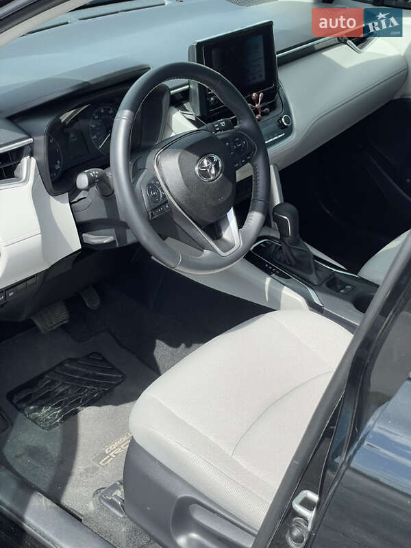 Позашляховик / Кросовер Toyota Corolla Cross 2022 в Києві