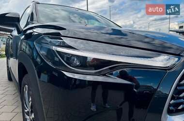 Позашляховик / Кросовер Toyota Corolla Cross 2024 в 