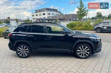 Позашляховик / Кросовер Toyota Corolla Cross 2024 в 