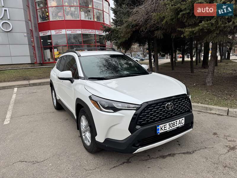 Внедорожник / Кроссовер Toyota Corolla Cross 2022 в Днепре фото 4 Внедорожник / Кроссовер Toyota Corolla Cross 2022 в Днепре