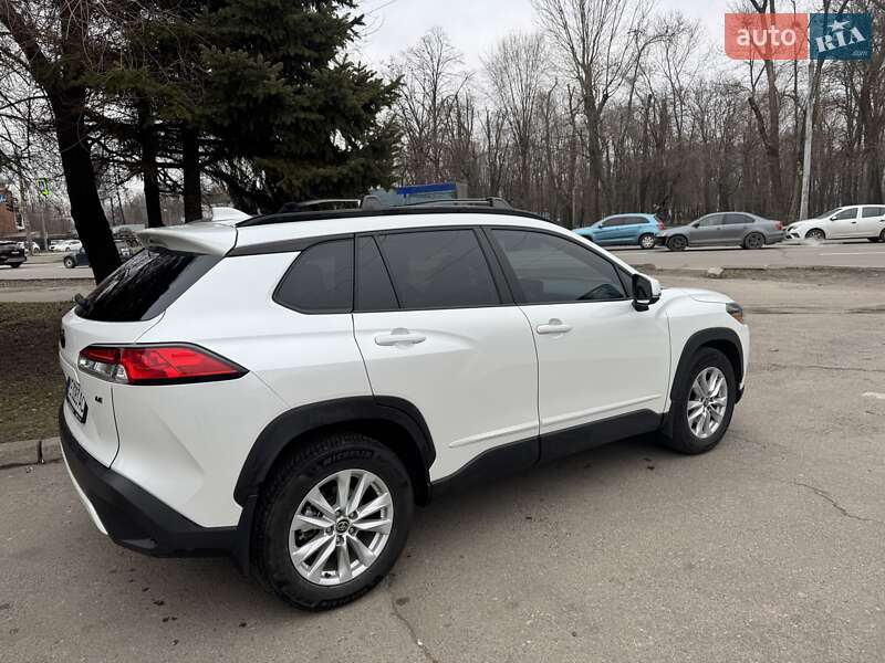 Внедорожник / Кроссовер Toyota Corolla Cross 2022 в Днепре фото 8 Внедорожник / Кроссовер Toyota Corolla Cross 2022 в Днепре