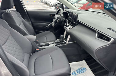 Позашляховик / Кросовер Toyota Corolla Cross 2024 в 