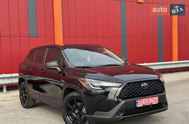 Позашляховик / Кросовер Toyota Corolla Cross 2022 в 