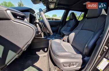 Внедорожник / Кроссовер Toyota Corolla Cross 2023 в 