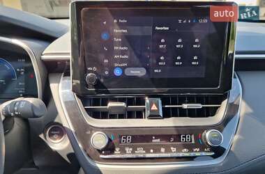 Внедорожник / Кроссовер Toyota Corolla Cross 2023 в 