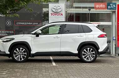Внедорожник / Кроссовер Toyota Corolla Cross 2023 в 