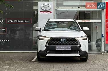 Внедорожник / Кроссовер Toyota Corolla Cross 2023 в 